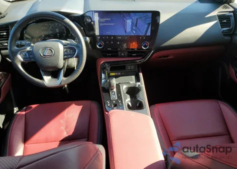 2024 Lexus Nx 350 Premium z USA, uszkodzony, nr VIN 2T2GGCEZ5RC037904